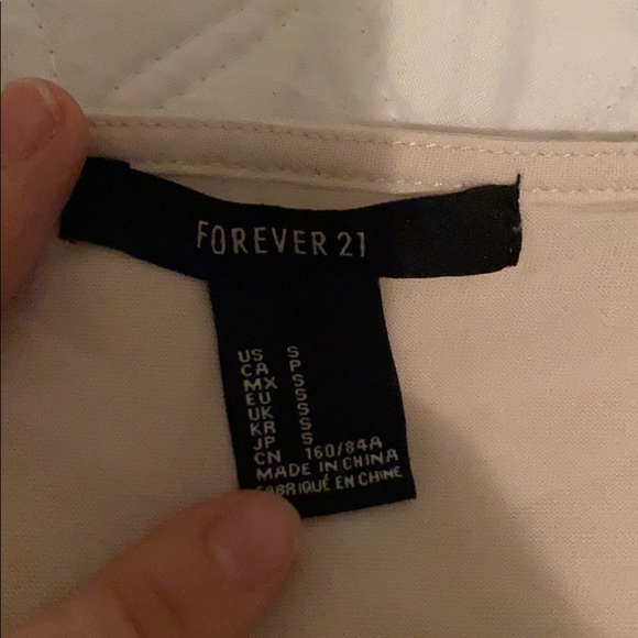 Cream beige embroidered shirt - Picture 3 of 3